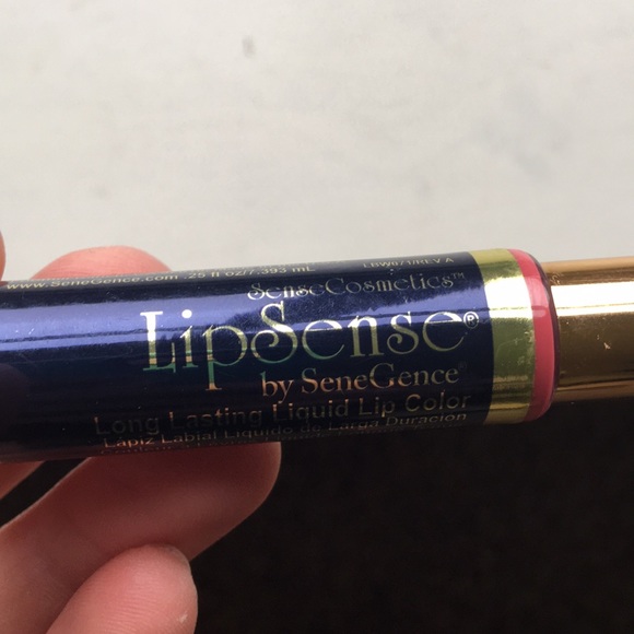 Lipsense Dark Pink - Picture 3 of 3